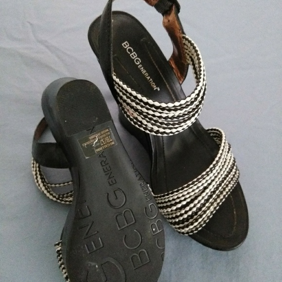BCBG black&white platform - Picture 3 of 4